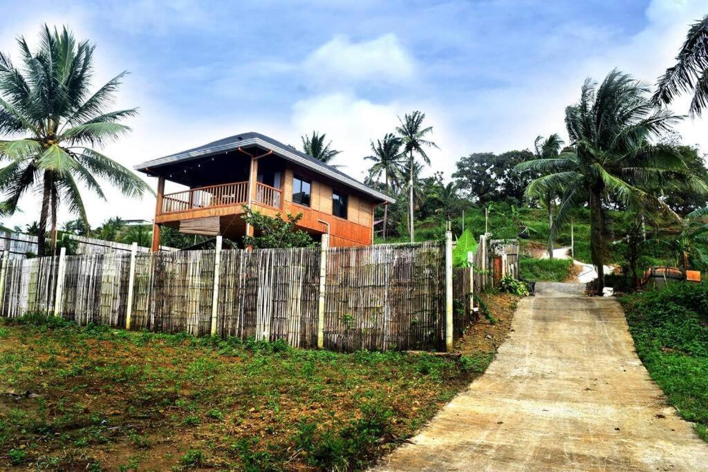 Modern Bahay Kubo In A Farm Near Tagaytay Villa Tagaytay City Екстериор снимка
